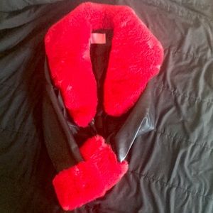 Brand new only wore to take the picture & for fitting.